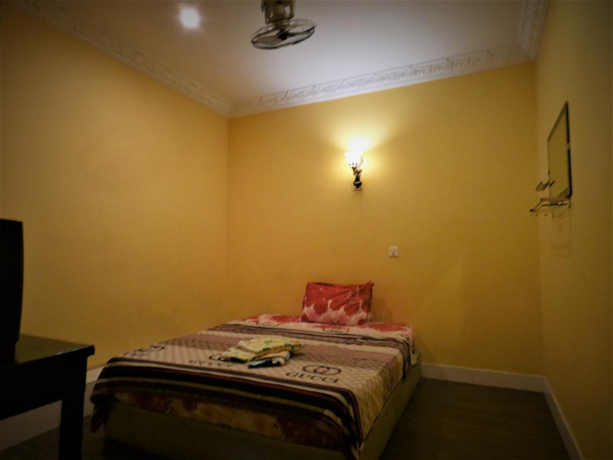 Pich Guesthouse พนมเปญ ภายนอก รูปภาพ